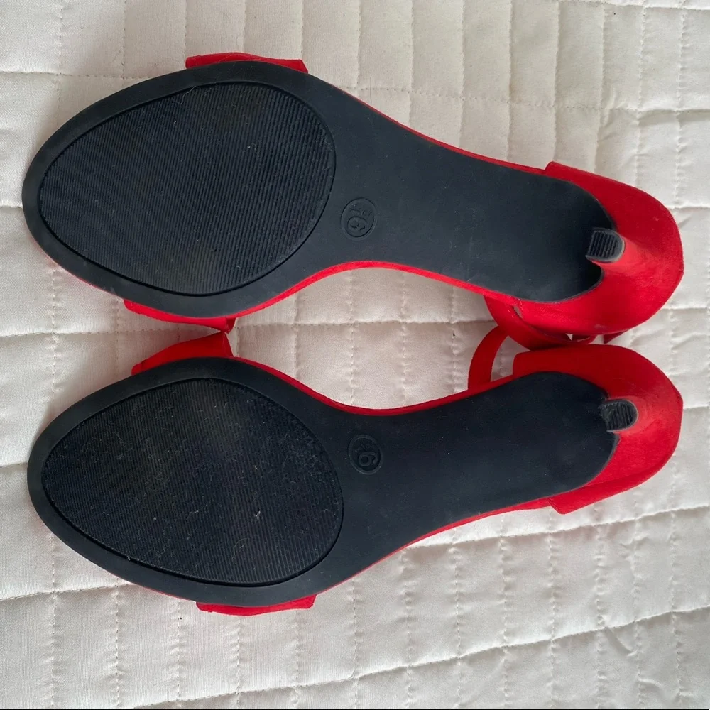 Red Ruffle Heels - Picture 6 of 9